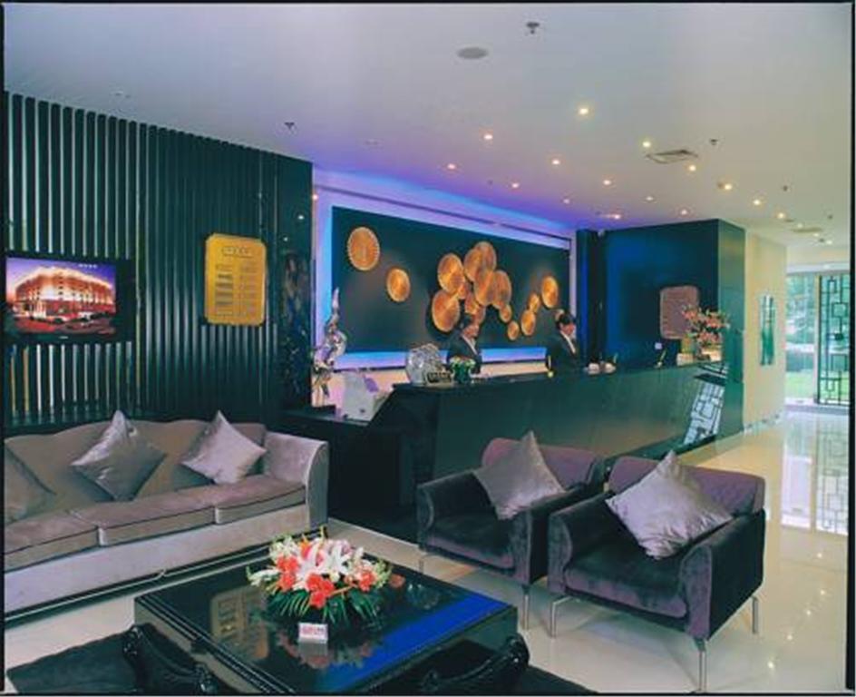 Radiance Hotel 4*
