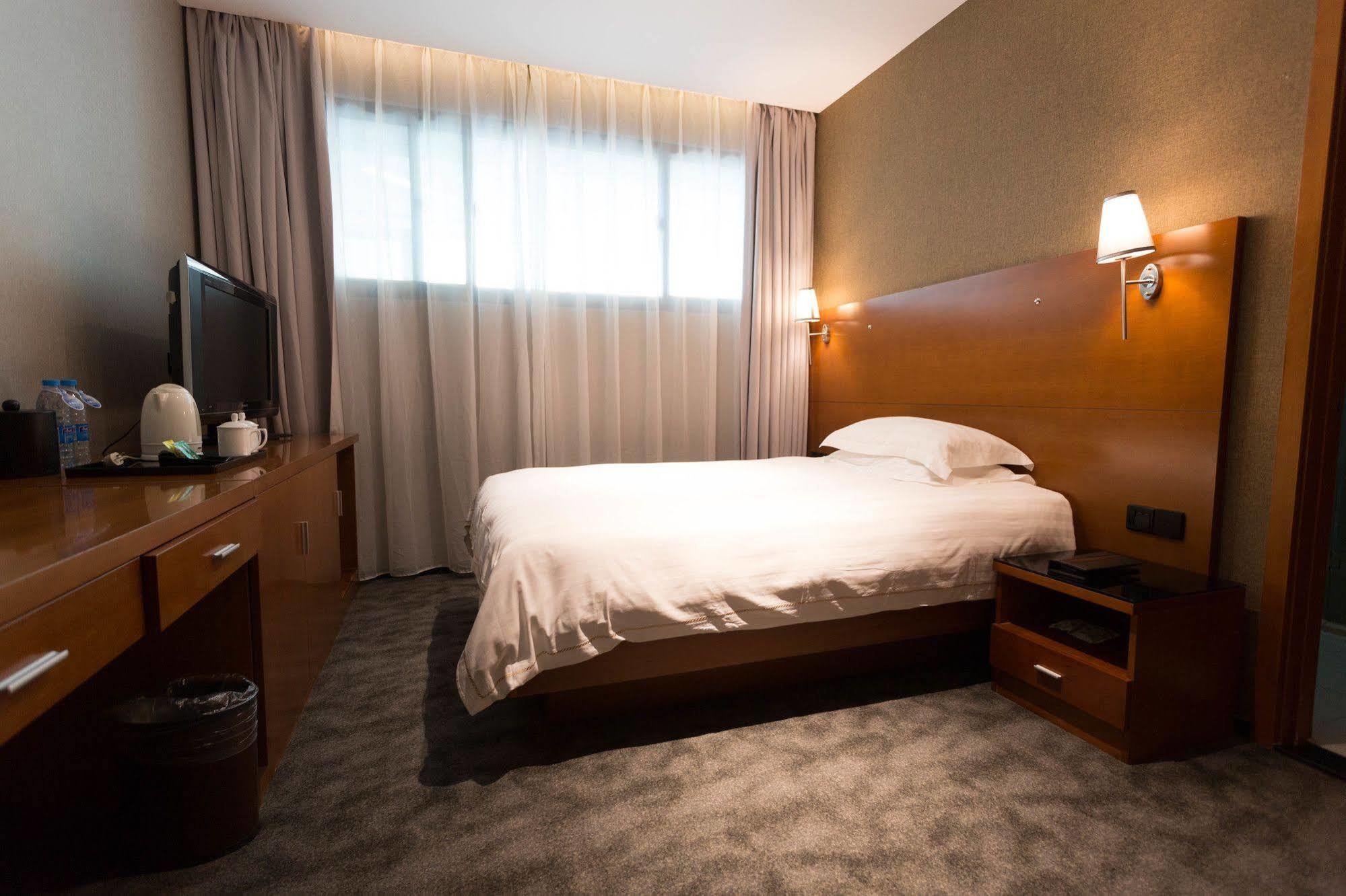 Radiance Hotel