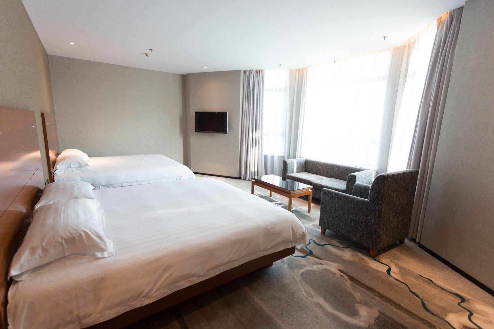 Radiance 4* Shanghai