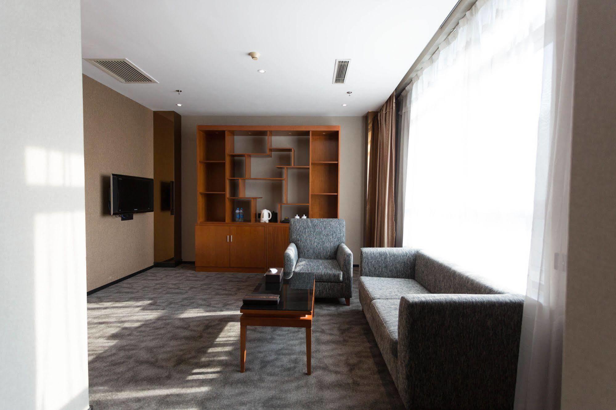 Hotel Radiance 4*